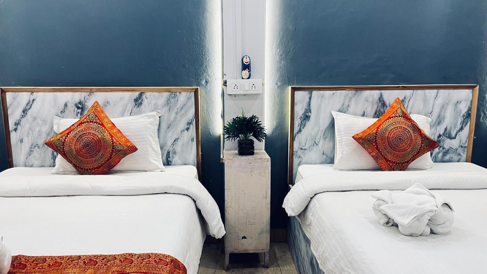 Vibe N Joy Hotel Varanasi Eksteriør billede